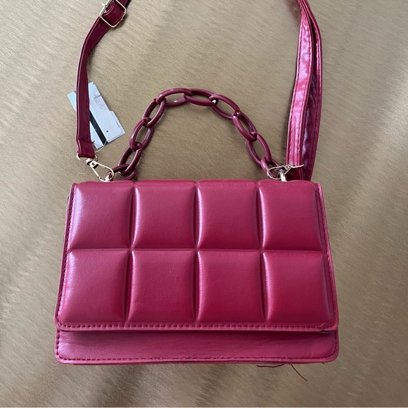Handbags - NWT Red Puffer Purse